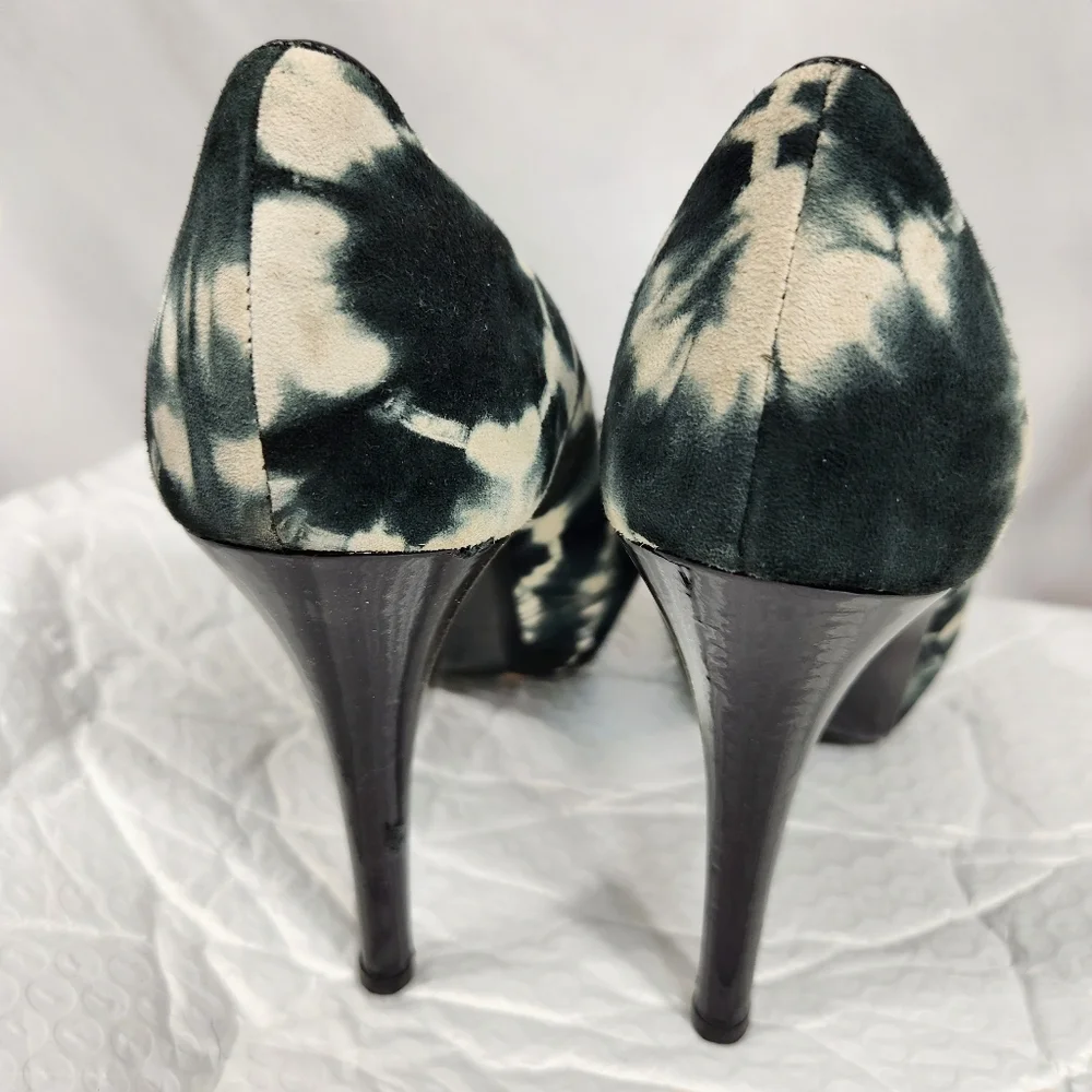 Claudia Ciuti Leather Blue & White Tie Dye Peep Toe Platform Heels Size 6M